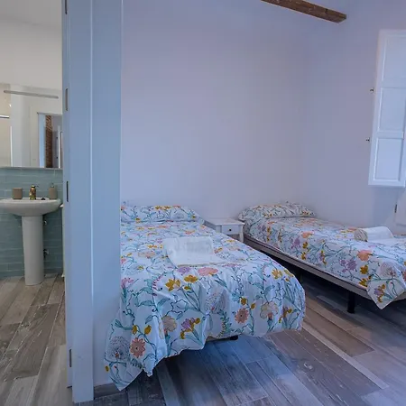Hort De Les Oronetes